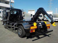 いすゞフォワードコンテナ専用車中型（4t）[写真02]