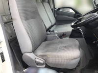 日野デュトロアルミバン小型（2t・3t）[写真24]