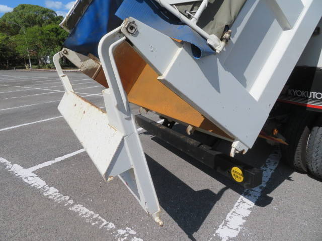 いすゞフォワードダンプ増トン（6t・8t）[写真26]