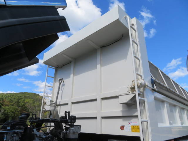 いすゞフォワードダンプ増トン（6t・8t）[写真27]