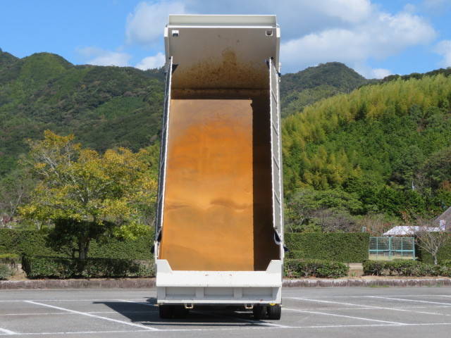 いすゞフォワードダンプ増トン（6t・8t）[写真08]