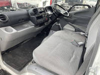 トヨタダイナアルミバン小型（2t・3t）[写真29]