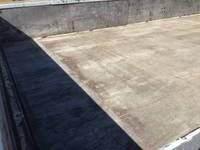 三菱ふそうキャンター平ボディ小型（2t・3t）[写真12]