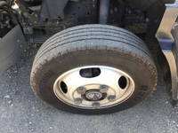 三菱ふそうキャンター平ボディ小型（2t・3t）[写真15]