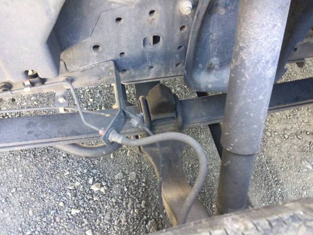 三菱ふそうキャンター平ボディ小型（2t・3t）[写真18]