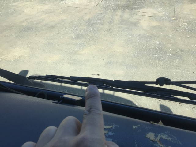 三菱ふそうキャンター平ボディ小型（2t・3t）[写真28]