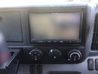 三菱ふそうキャンター平ボディ小型（2t・3t）[写真32]