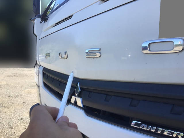 三菱ふそうキャンター平ボディ小型（2t・3t）[写真07]