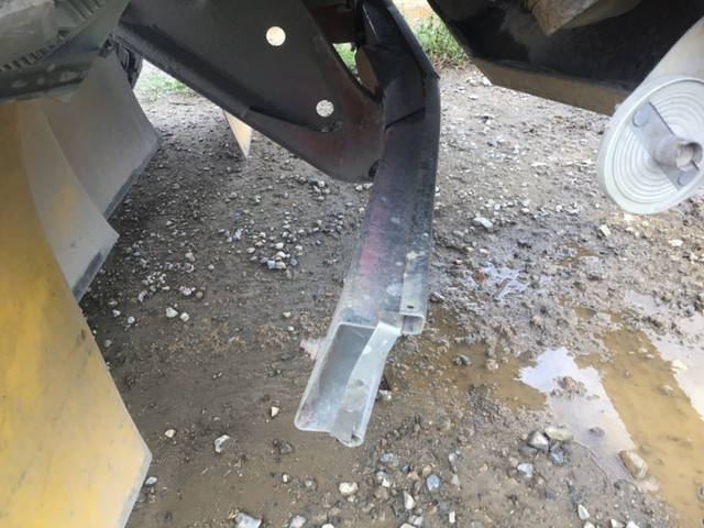 日野プロフィアダンプ大型（10t）[写真20]