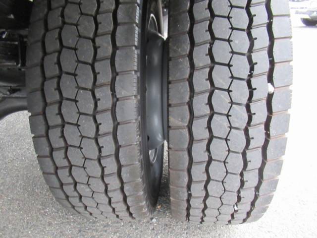 三菱ふそうファイタークレーン4段増トン（6t・8t）[写真21]