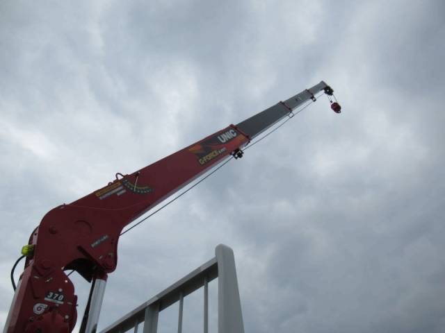 三菱ふそうファイタークレーン4段増トン（6t・8t）[写真07]