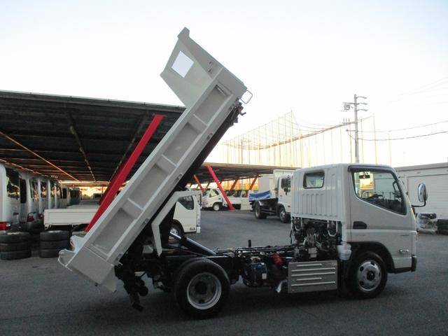 三菱ふそうキャンターローダーダンプ小型（2t・3t）[写真13]