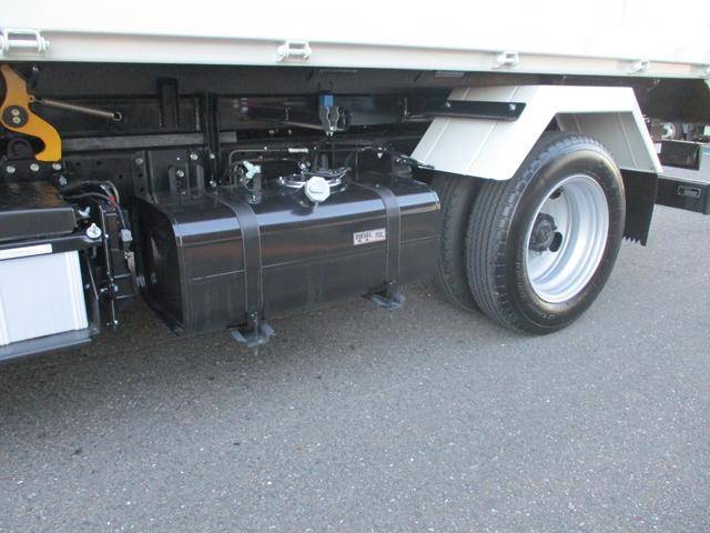 三菱ふそうキャンターローダーダンプ小型（2t・3t）[写真21]