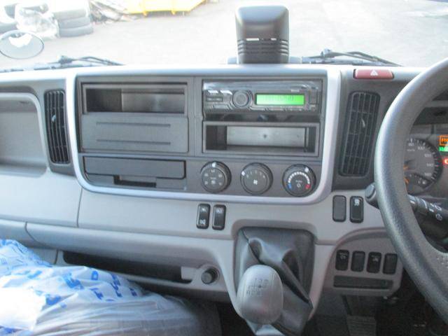 三菱ふそうキャンターローダーダンプ小型（2t・3t）[写真24]