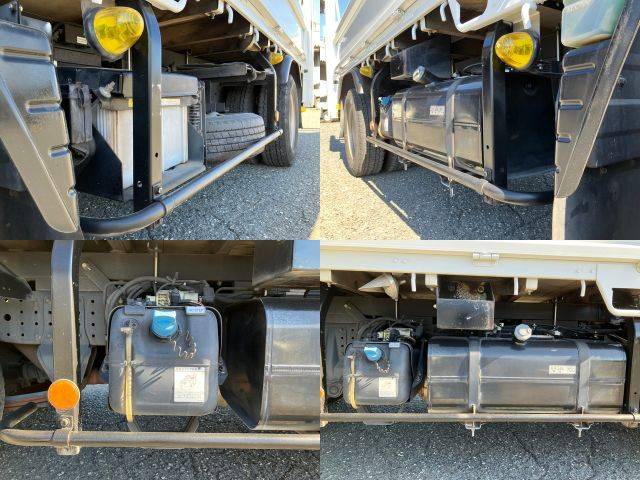 三菱ふそうキャンター平ボディ小型（2t・3t）[写真18]