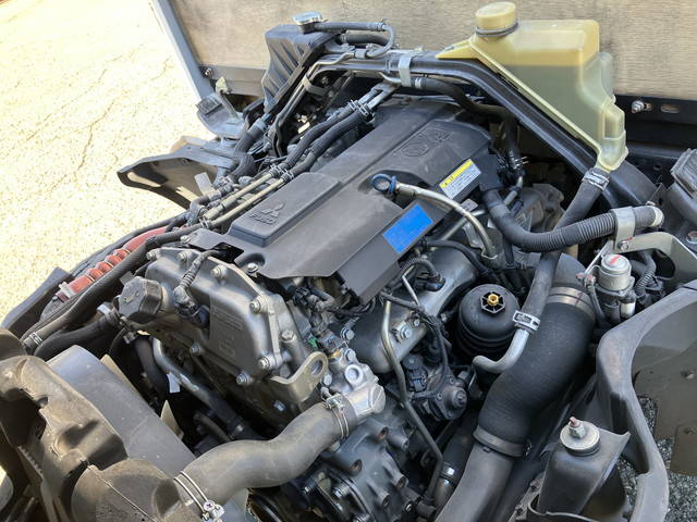 三菱ふそうキャンター平ボディ小型（2t・3t）[写真25]