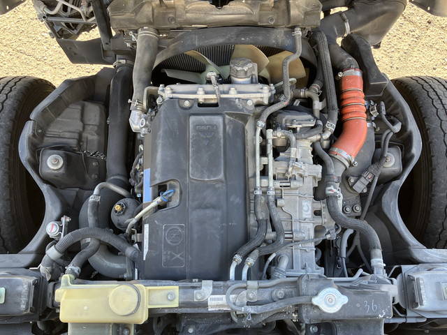 三菱ふそうキャンター平ボディ小型（2t・3t）[写真27]