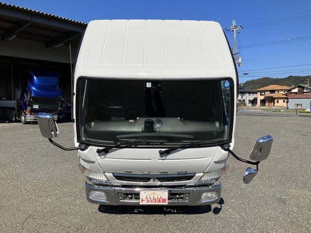 三菱ふそうキャンター平ボディ小型（2t・3t）[写真08]