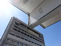 日産クオン冷蔵冷凍ウイング大型（10t）[写真13]