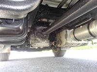 日産クオン冷蔵冷凍ウイング大型（10t）[写真25]