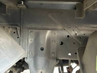 いすゞエルフボトルバン小型（2t・3t）[写真13]