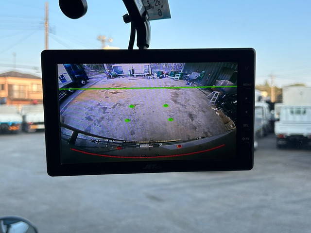 いすゞエルフボトルバン小型（2t・3t）[写真23]