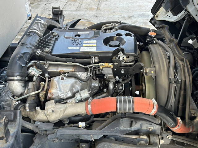 いすゞエルフボトルバン小型（2t・3t）[写真28]