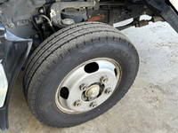 いすゞエルフボトルバン小型（2t・3t）[写真31]