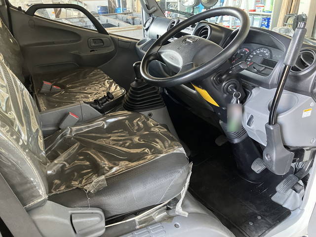 日野デュトロ高所作業車小型（2t・3t）[写真33]