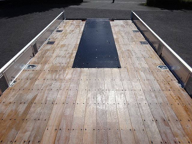 三菱ふそうグレートセルフクレーン4段大型（10t）[写真11]