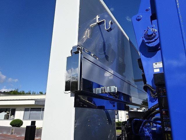 三菱ふそうグレートセルフクレーン4段大型（10t）[写真20]