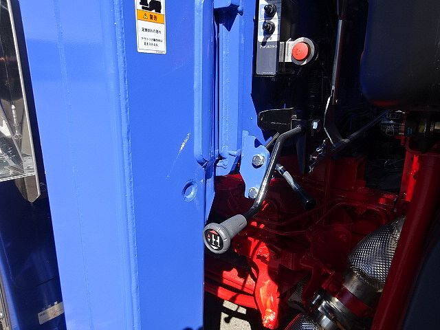 三菱ふそうグレートセルフクレーン4段大型（10t）[写真23]