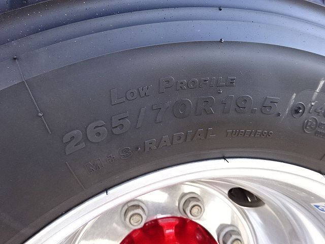 三菱ふそうグレートセルフクレーン4段大型（10t）[写真25]