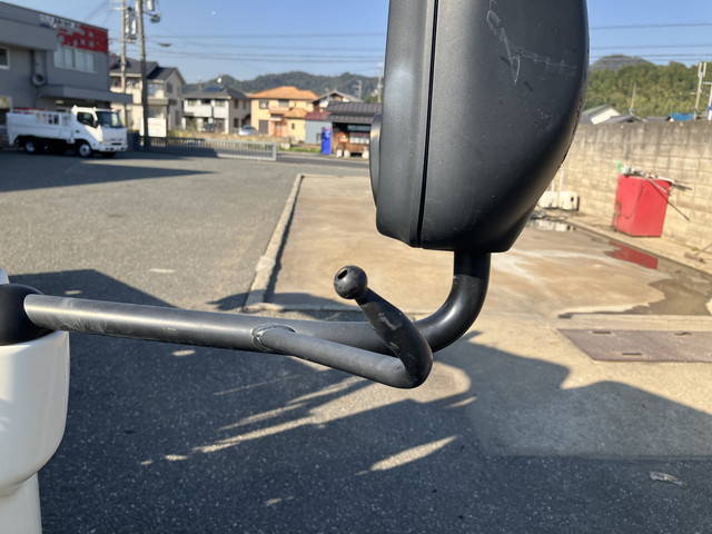 日野デュトロクレーン4段小型（2t・3t）[写真24]