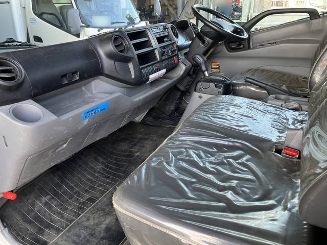 日野デュトロクレーン4段小型（2t・3t）[写真30]