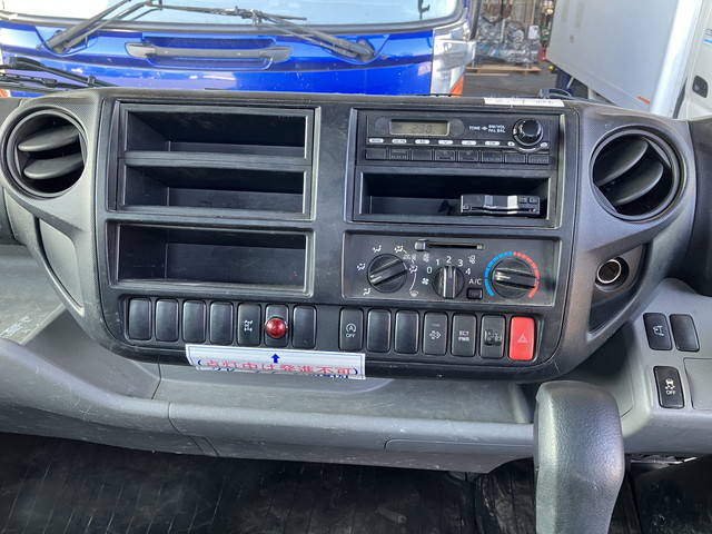 日野デュトロクレーン4段小型（2t・3t）[写真36]