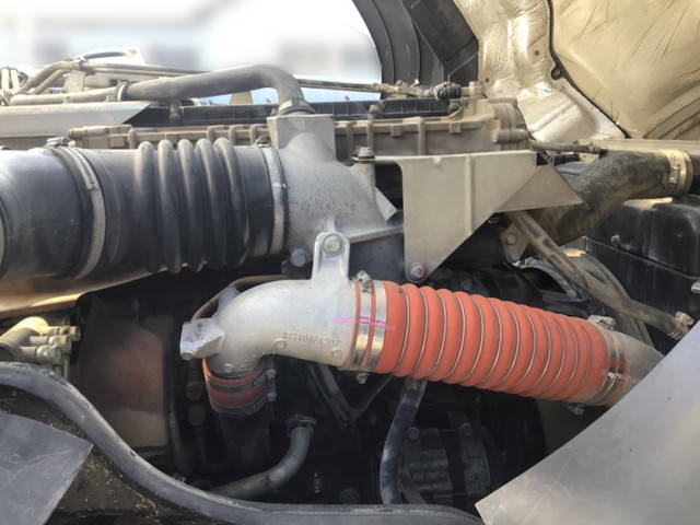 三菱ふそうスーパーグレートダンプ大型（10t）[写真22]