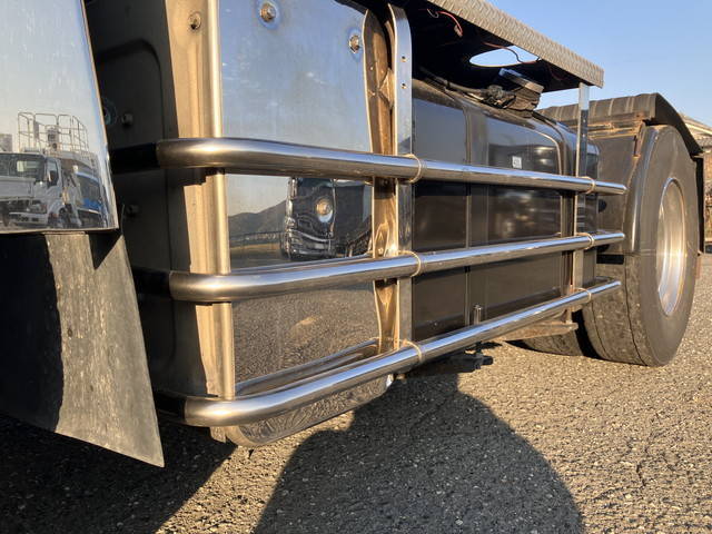 三菱ふそうスーパーグレートトレーラーヘッド（トラクターヘッド）大型（10t）[写真13]