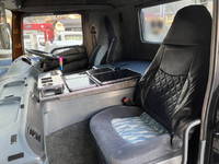 三菱ふそうスーパーグレートトレーラーヘッド（トラクターヘッド）大型（10t）[写真28]