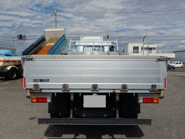 日産カゼットアルミブロック小型（2t・3t）[写真13]