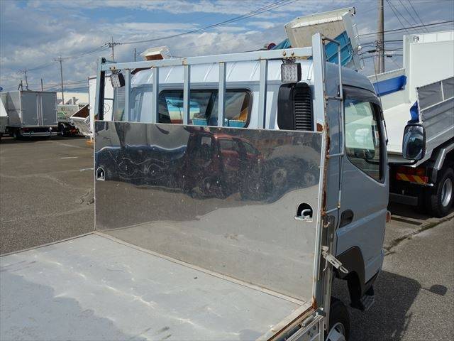 日産カゼットアルミブロック小型（2t・3t）[写真17]