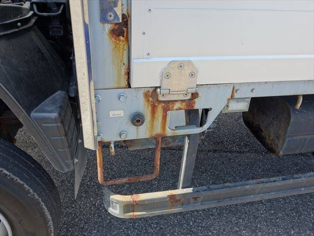 日産カゼットアルミブロック小型（2t・3t）[写真20]