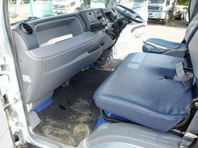 日産カゼットアルミブロック小型（2t・3t）[写真25]