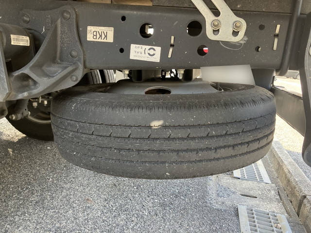 いすゞエルフ平ボディ小型（2t・3t）[写真13]