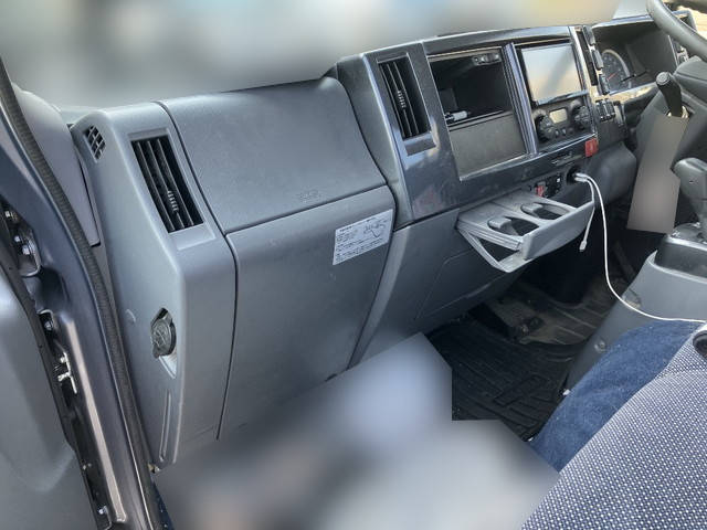 いすゞエルフ平ボディ小型（2t・3t）[写真23]