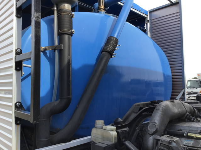 三菱ふそうファイターバキュームカー増トン（6t・8t）[写真25]