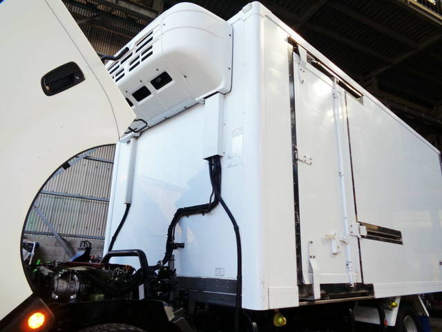日野デュトロ冷凍車（冷蔵車）小型（2t・3t）[写真14]