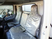 日野デュトロ冷凍車（冷蔵車）小型（2t・3t）[写真32]