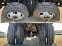 三菱ふそうキャンター平ボディ小型（2t・3t）[写真19]