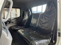 三菱ふそうキャンター平ボディ小型（2t・3t）[写真27]